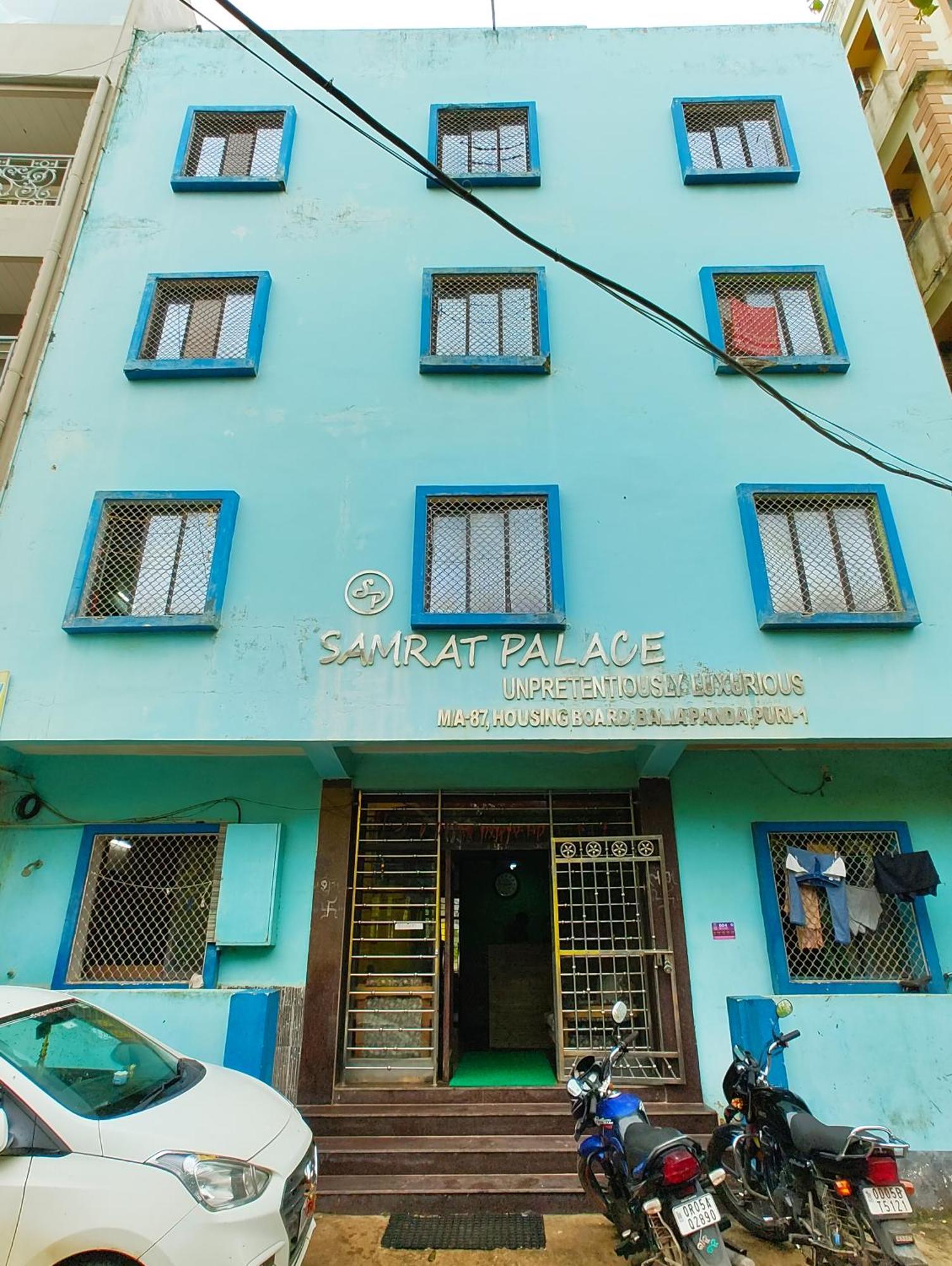 Goroomgo Samrat Palace Puri Near Sea Beach With Parking Facilities - Restaurant Available - Couple Friendly Bagian luar foto