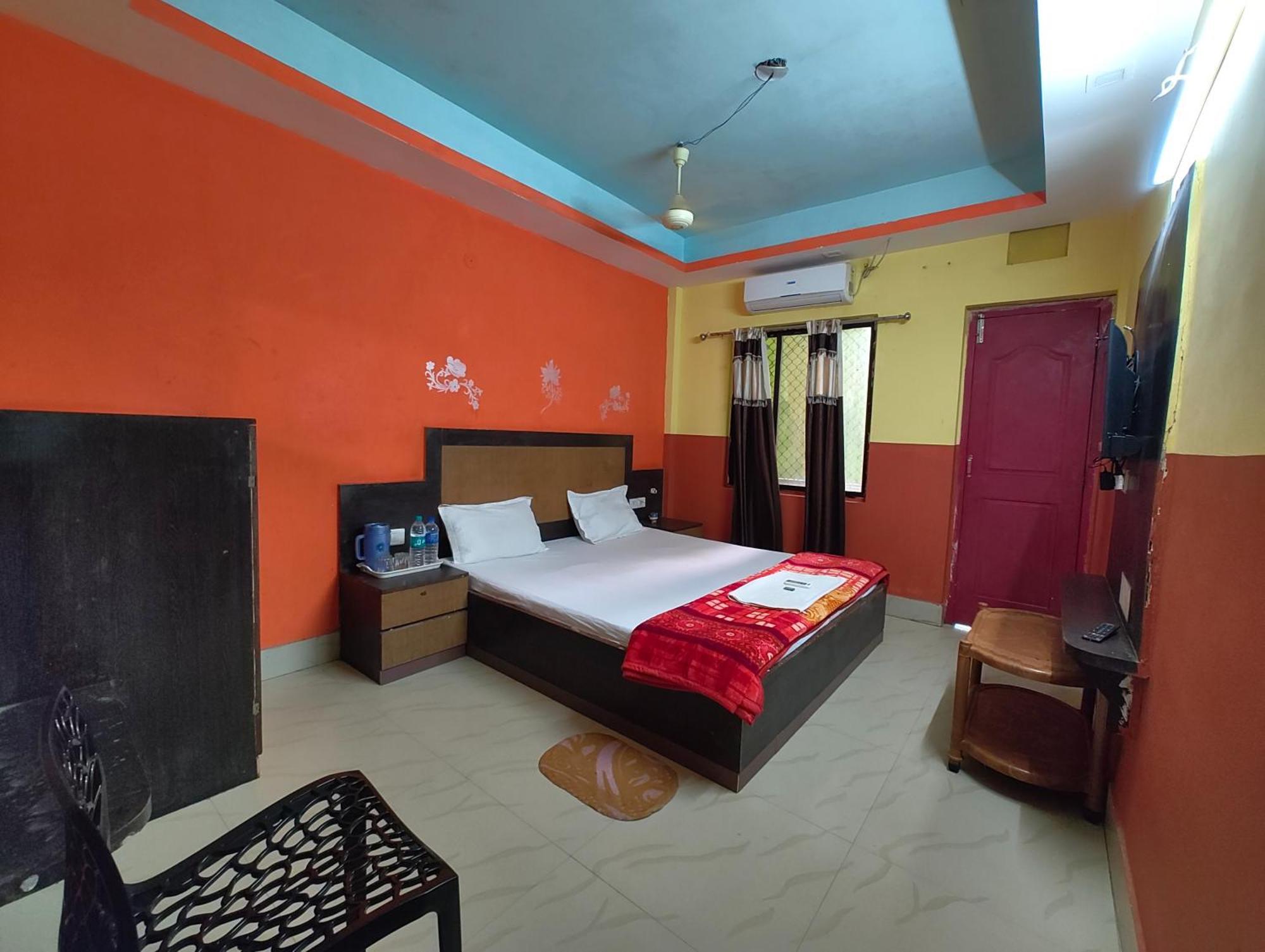 Goroomgo Samrat Palace Puri Near Sea Beach With Parking Facilities - Restaurant Available - Couple Friendly Bagian luar foto