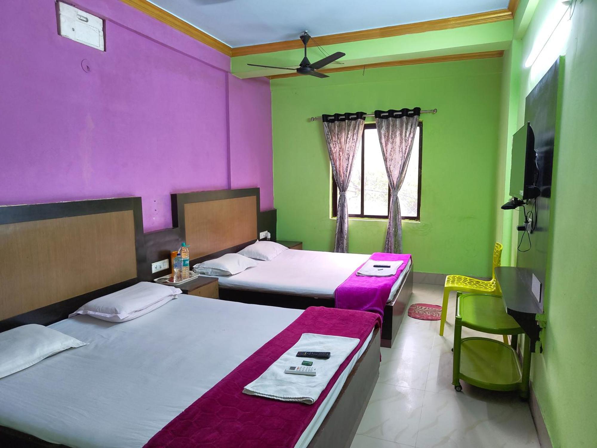 Goroomgo Samrat Palace Puri Near Sea Beach With Parking Facilities - Restaurant Available - Couple Friendly Bagian luar foto